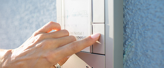 Sprech­anlagen bei Elektro Oßmann in Ebermannstadt